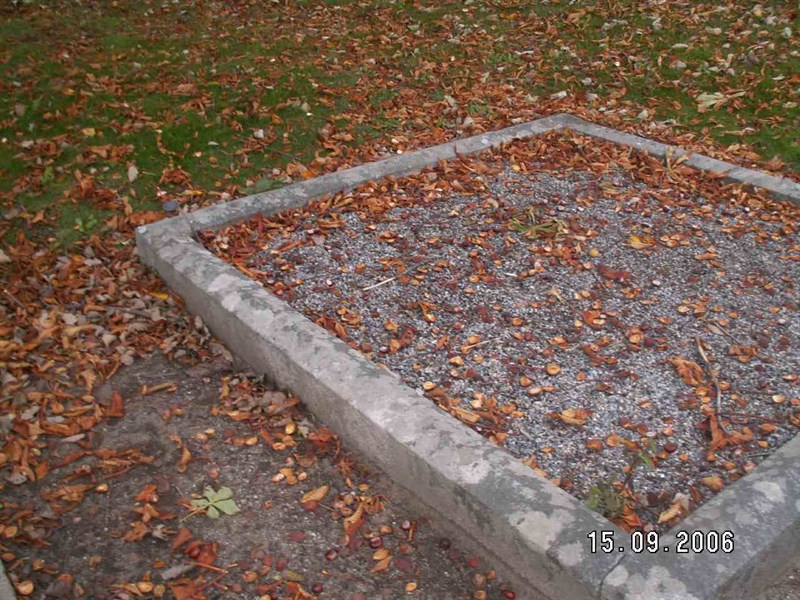 Grave number: GG 003  0038, 0039