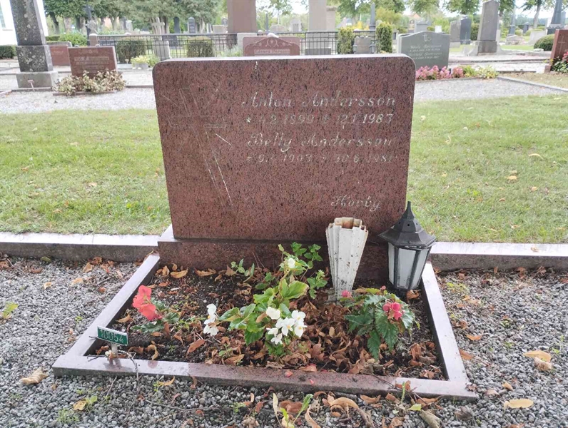 Grave number: NÅ 10    47, 48