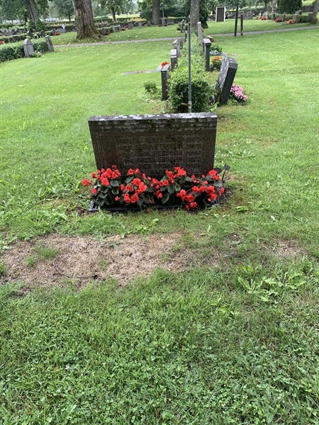 Grave number: 1 GK  332