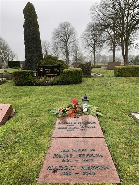 Grave number: SÖ B    74
