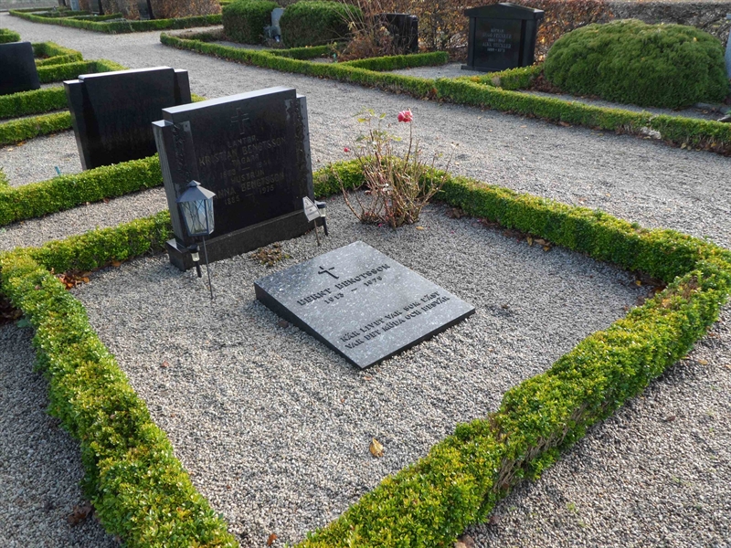 Grave number: ÖTN NMK4    53, 54