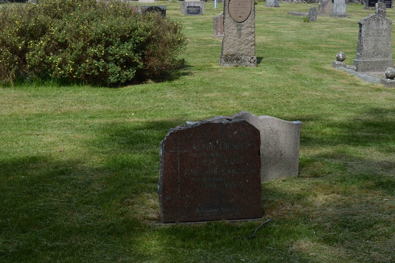 Grave number: G1 J   399C