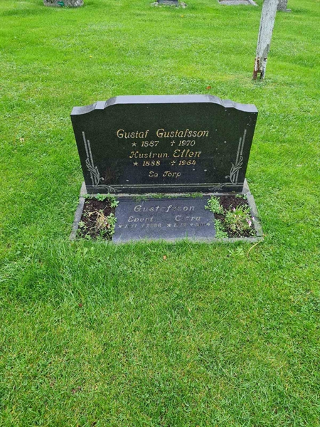 Grave number: KG 09   659, 660