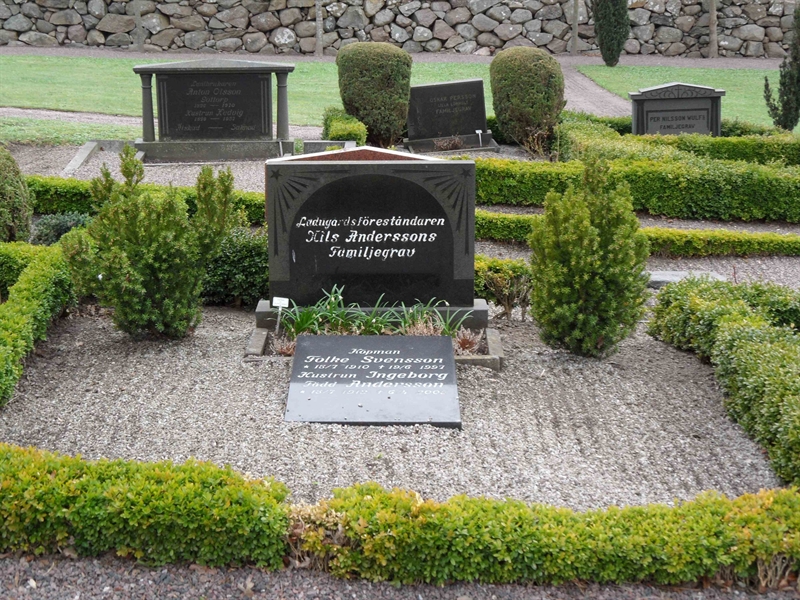 Grave number: VK E    26