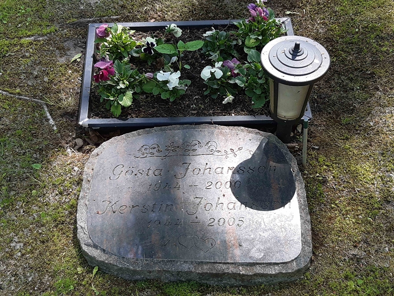 Grave number: KA 15   146