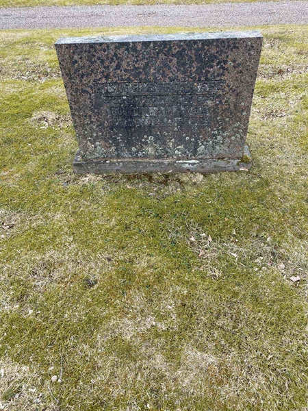 Grave number: 30 C   125-126