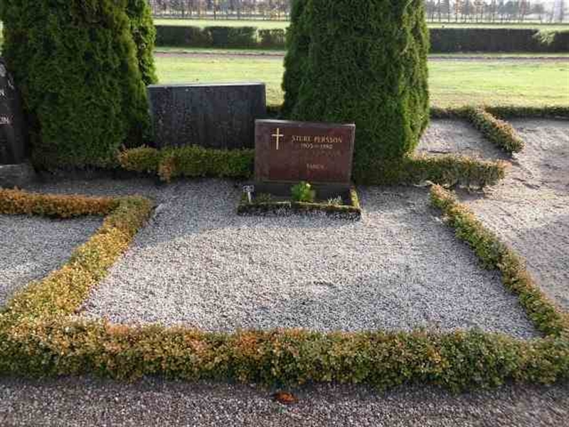 Grave number: VK 1 918-919