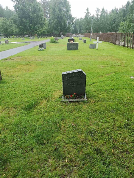 Grave number: NK 14    70