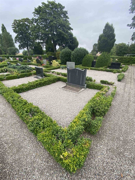 Grave number: ÖN M     6