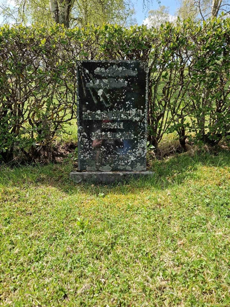 Grave number: 501 20 3938-3941