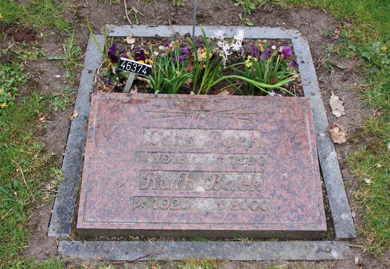 Grave number: Ö 46   374