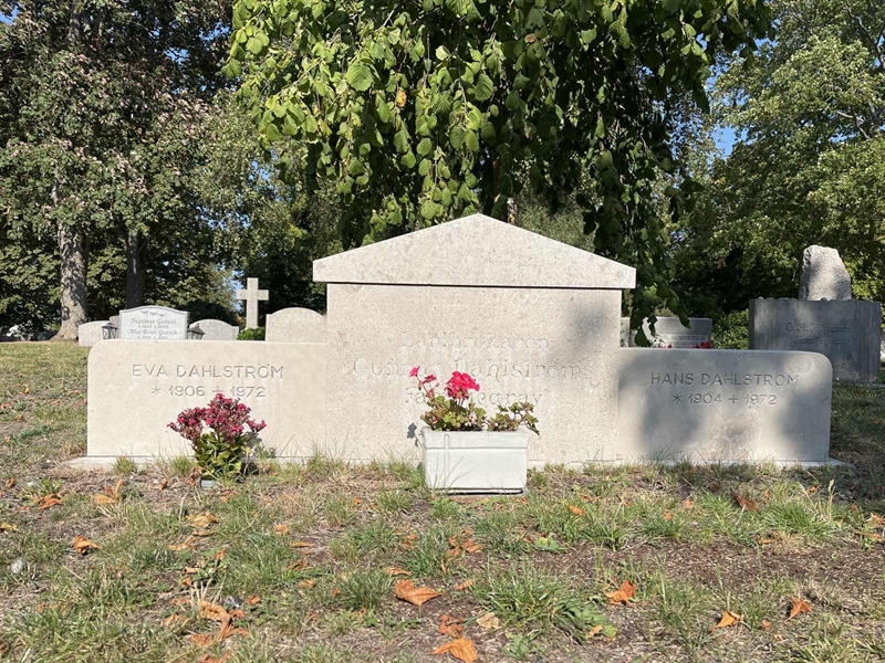 Grave number: Ö 05     9.A-B