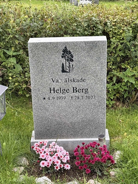 Grave number: IN 23   538a