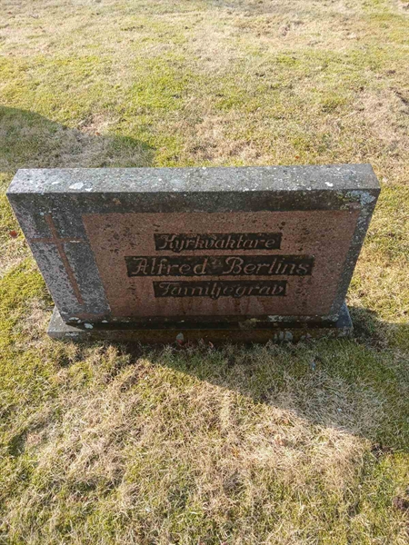 Gravnummer: 2 7  160, 161, 162, 163