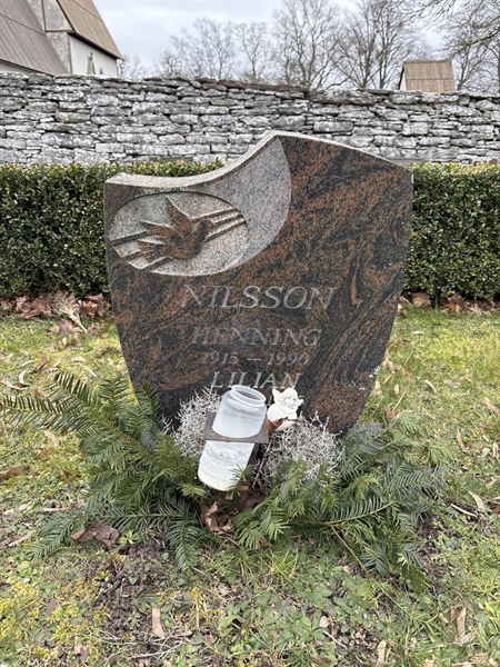 Grave number: G A 48b