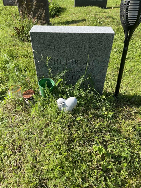 Grave number: 2 06    24