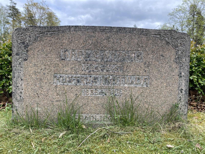 Hautatunnus: 1 04 272, 273