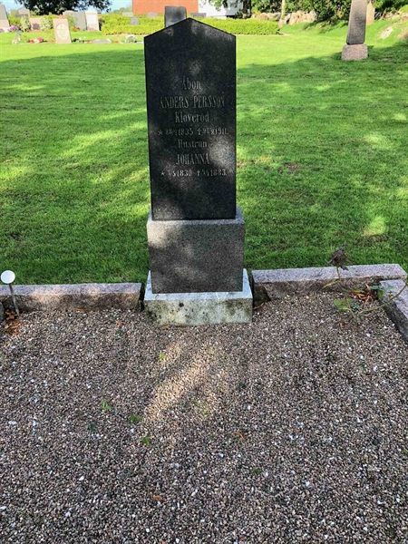 Grave number: SK 05    44, 45