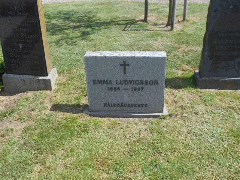 Grave number: HK E  4:12