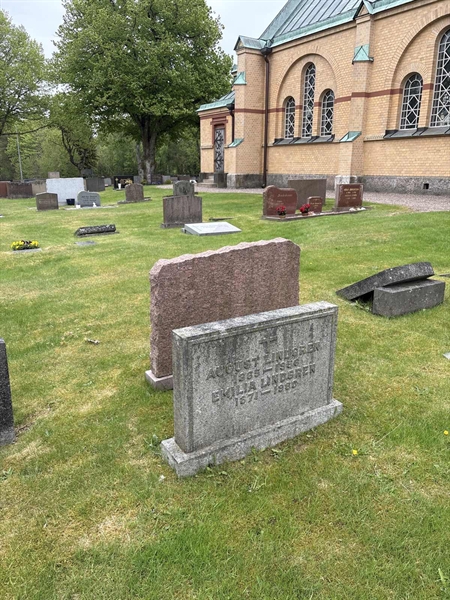 Grave number: SKF B    96, 97