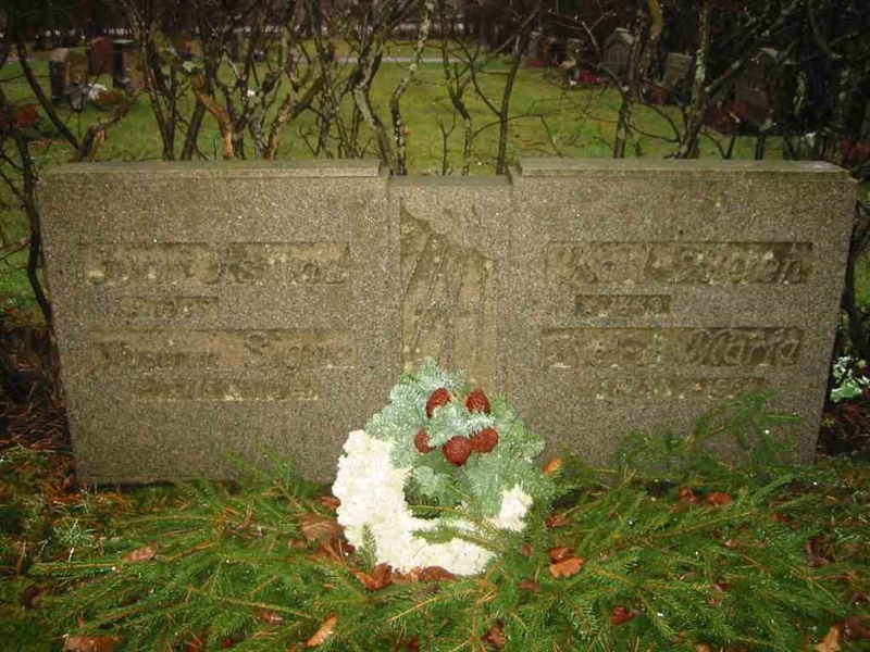 Grave number: KV 8    76-79