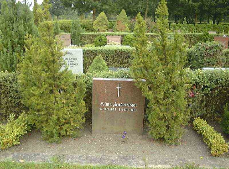 Grave number: NK XIV    75