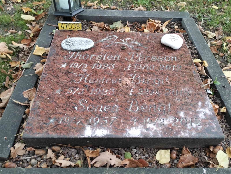 Grave number: Ö 47    38