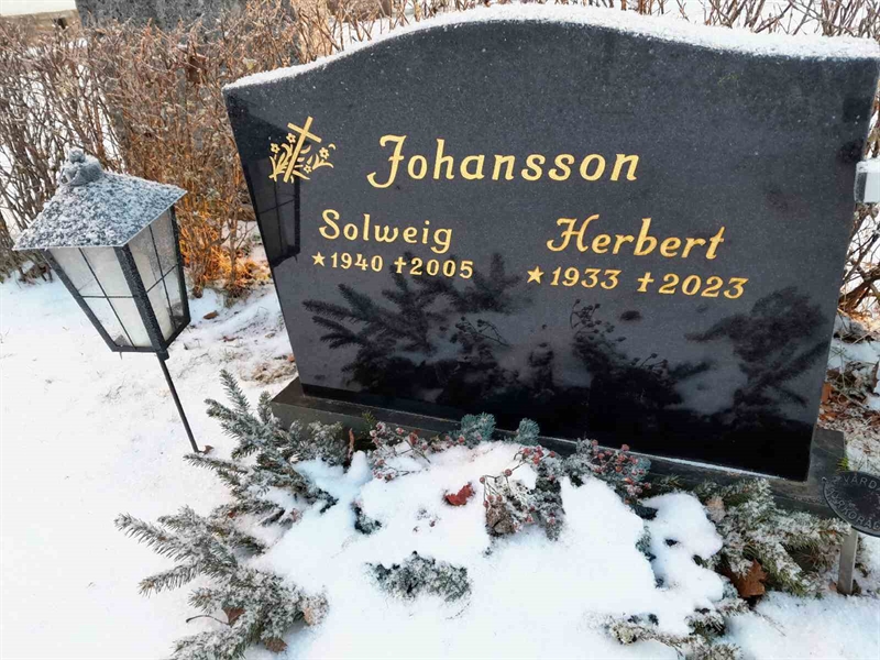 Grave number: Å G   169