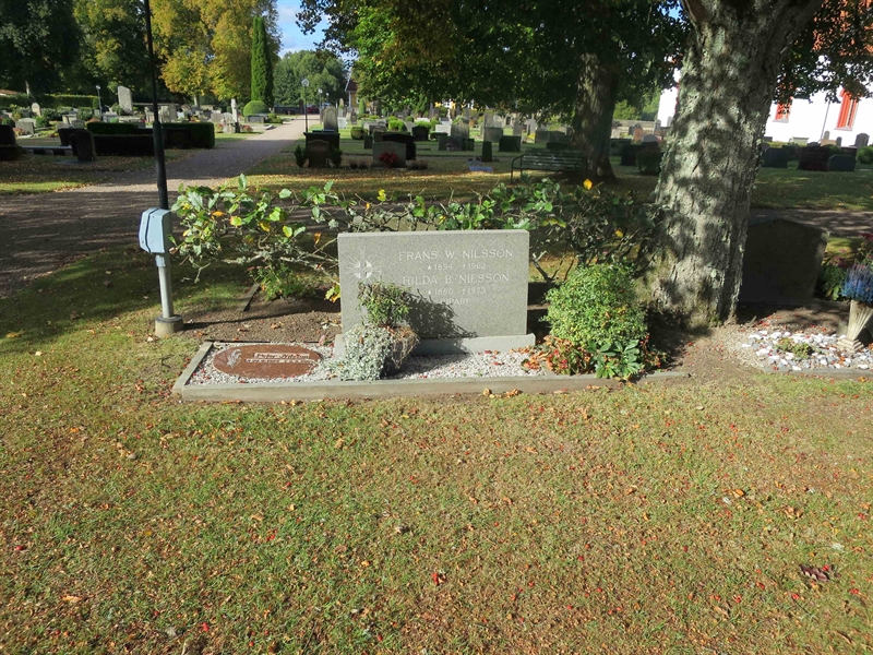 Grave number: HK J    67, 68