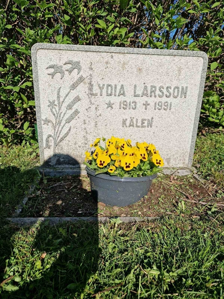 Grave number: 501 23 4686