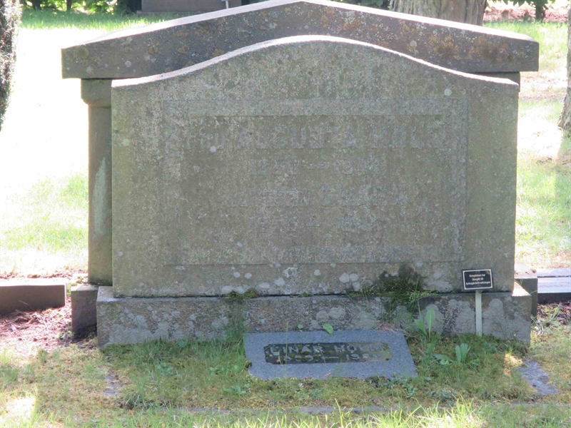 Grave number: HÖB 20     5