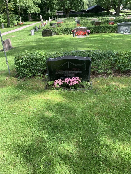 Grave number: 1 GK  383