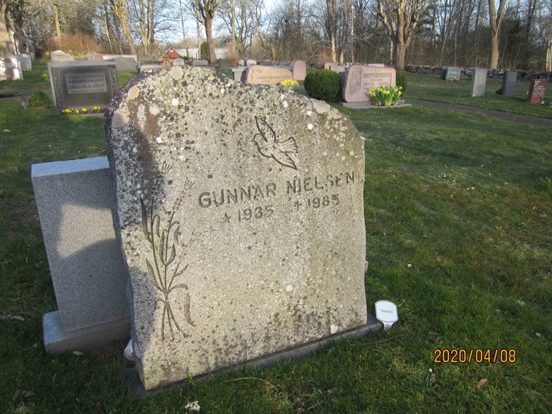 Grave number: 02 K   28