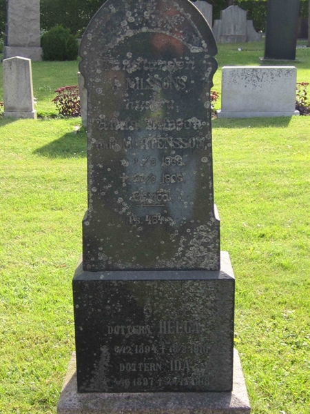 Grave number: 1 1    93