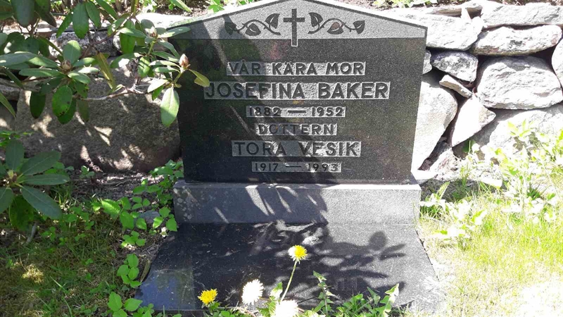 Grave number: FÄ 024    11