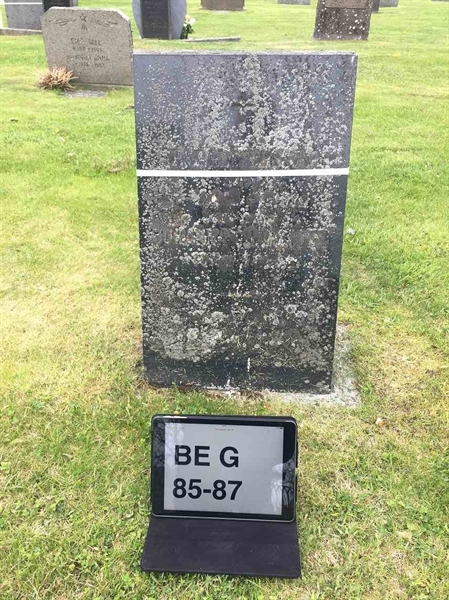 Grave number: BE G    85, 86, 87