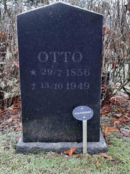 Grave number: 09 Ö    70