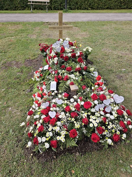 Grave number: Fr 8    53