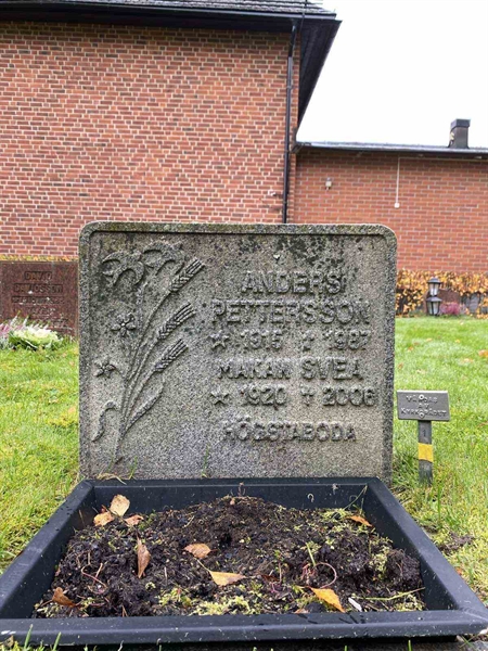 Grave number: 1 24    143