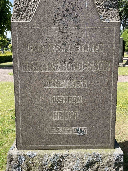 Grave number: EK E 2    82