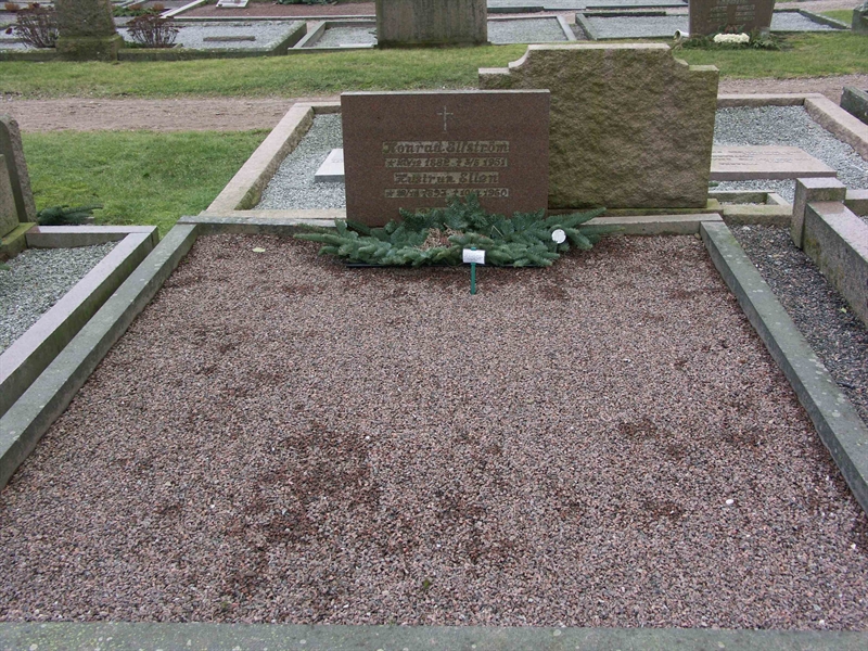 Grave number: FK FK 2043