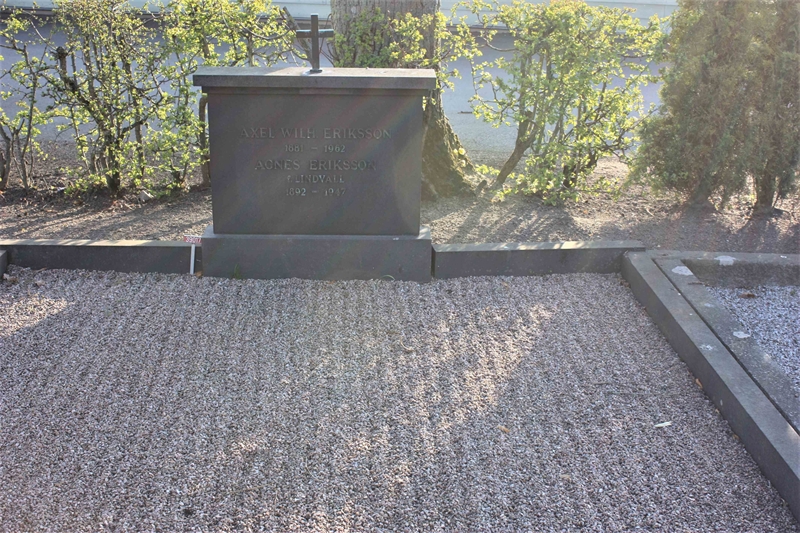 Grave number: Ö ÖSN    47, 48