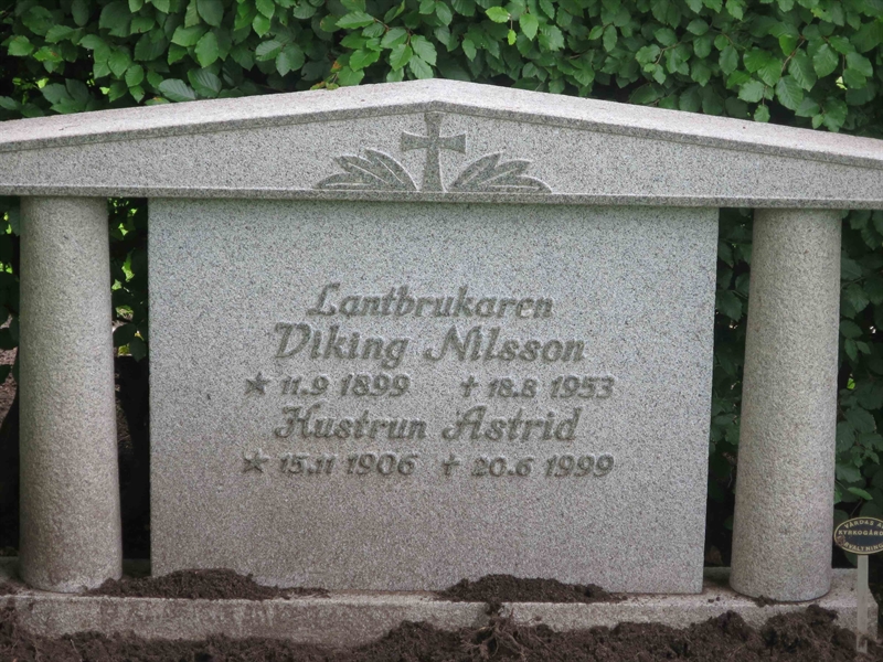 Grave number: HÖB 42    16