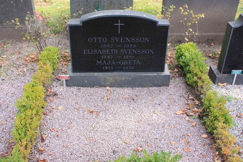 Grave number: Ö U04    20