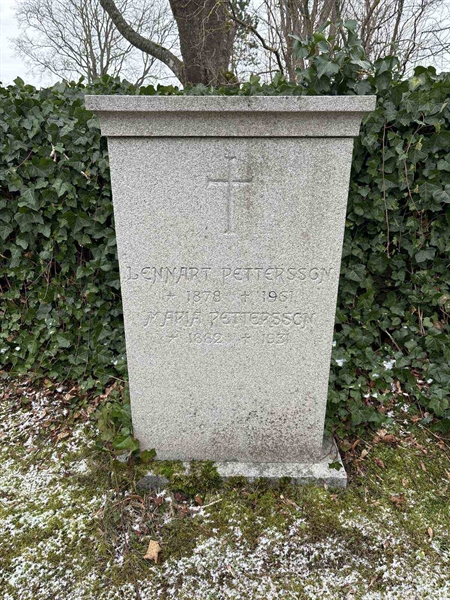 Grave number: LE 53, 54