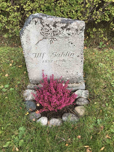Grave number: ÅR U1     8