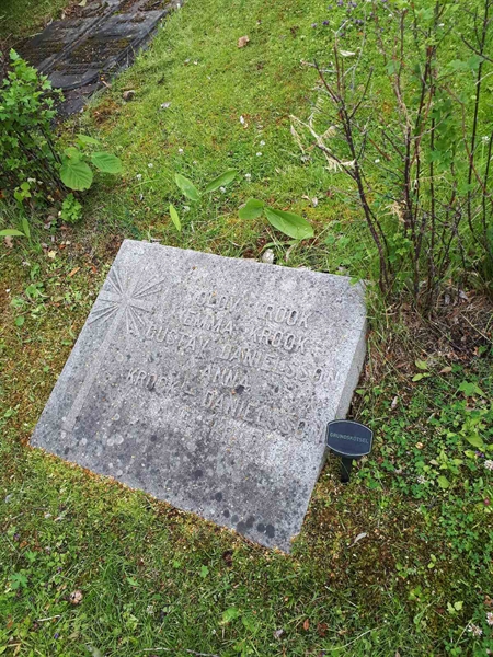 Gravnummer: GK F 5   428