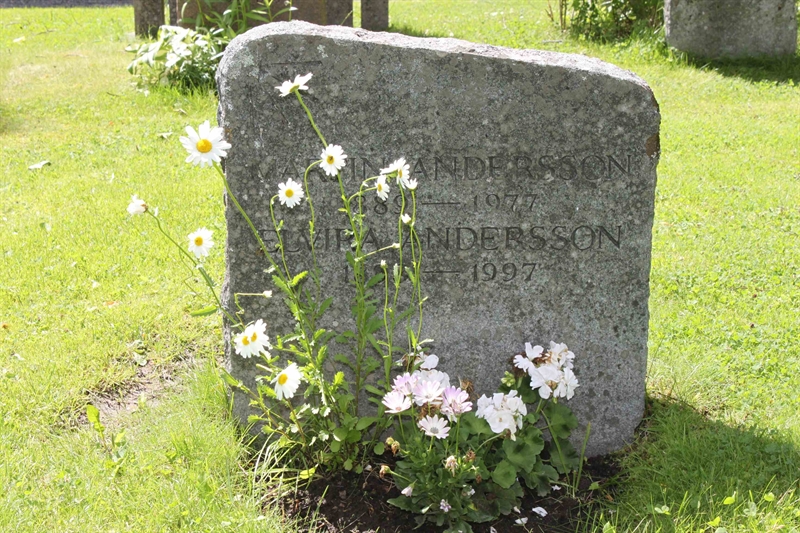 Grave number: GK HEBRO    86, 87