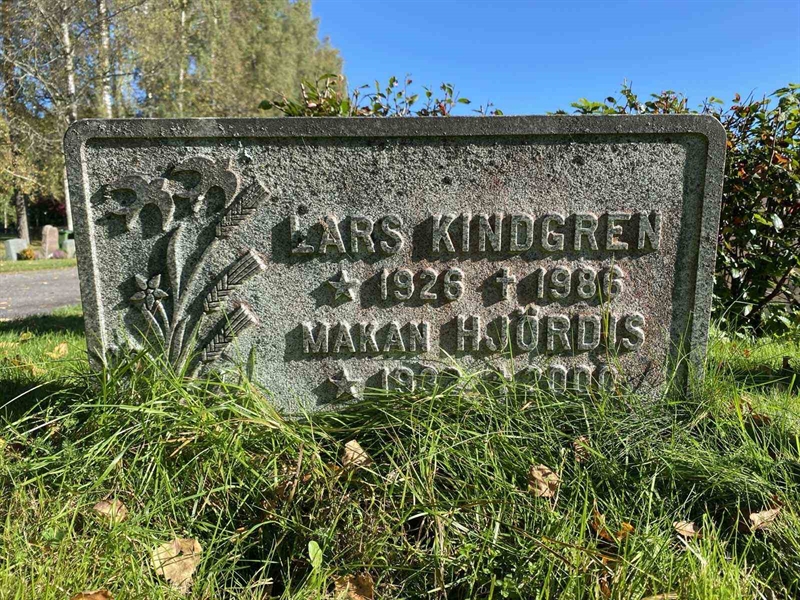 Gravnummer: 1 22     61