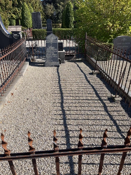Grave number: VK III   160